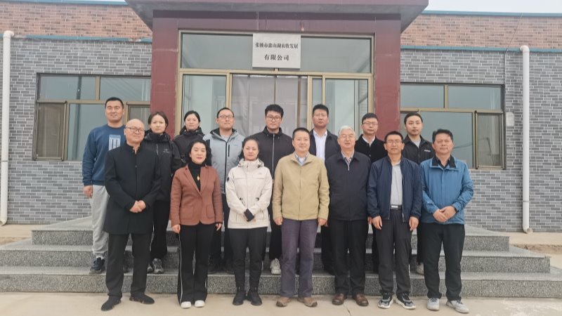 党委书记刘国汉赴畜草所平山湖试验示范基地调研