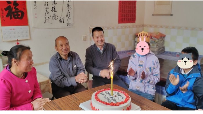 结对子、献爱心，入村户、送温暖