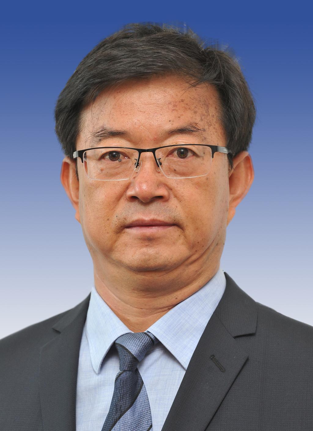 党委委员、副院长：李允